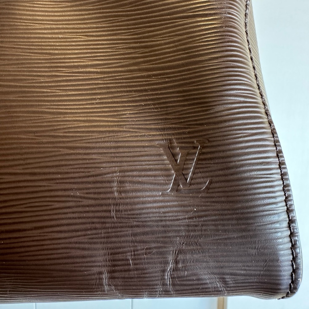 LOUIS VUITTON Keepall 45 Travel Hand Bag Epi Leather Moka 💎 AUTHENTIC 💯 - Picture 8 of 16
